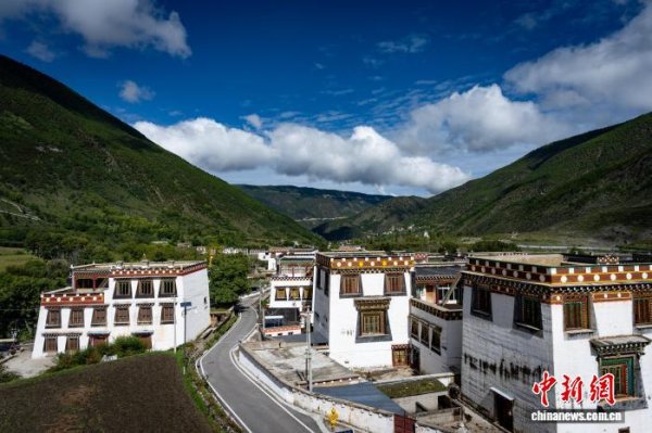 德恒财富 治理创新赋能川西高原村落实现华丽蜕变